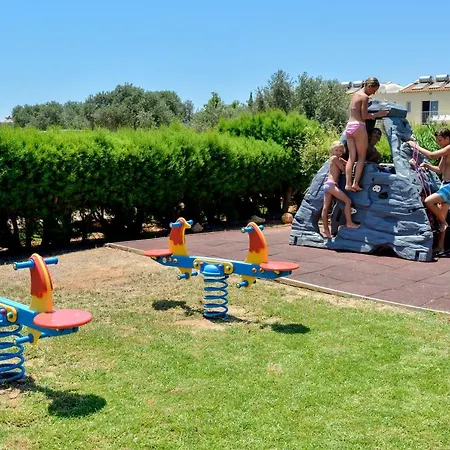 Makronisos Village 3*