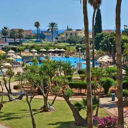 Makronisos Village 3*
